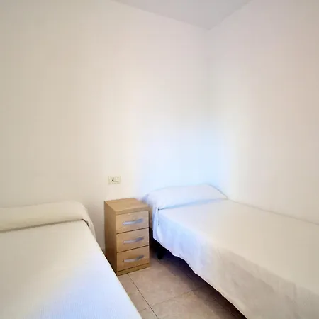 Apartman Edificio Faro Mar *