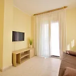 Edificio Faro Mar Apartment